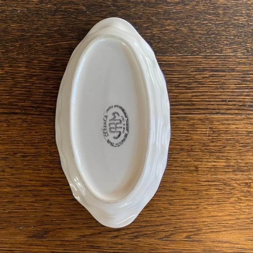 JRM Italian‎ Hand Painted Ceramica - Oval Eggplant